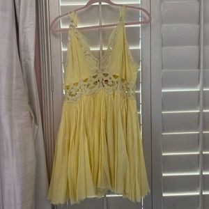 Chelsea & Violet yellow lace dress size S